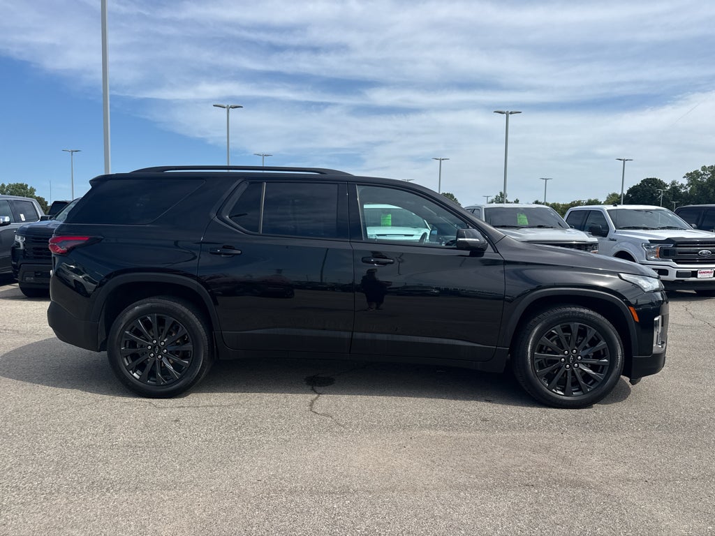 2022 Chevrolet Traverse RS