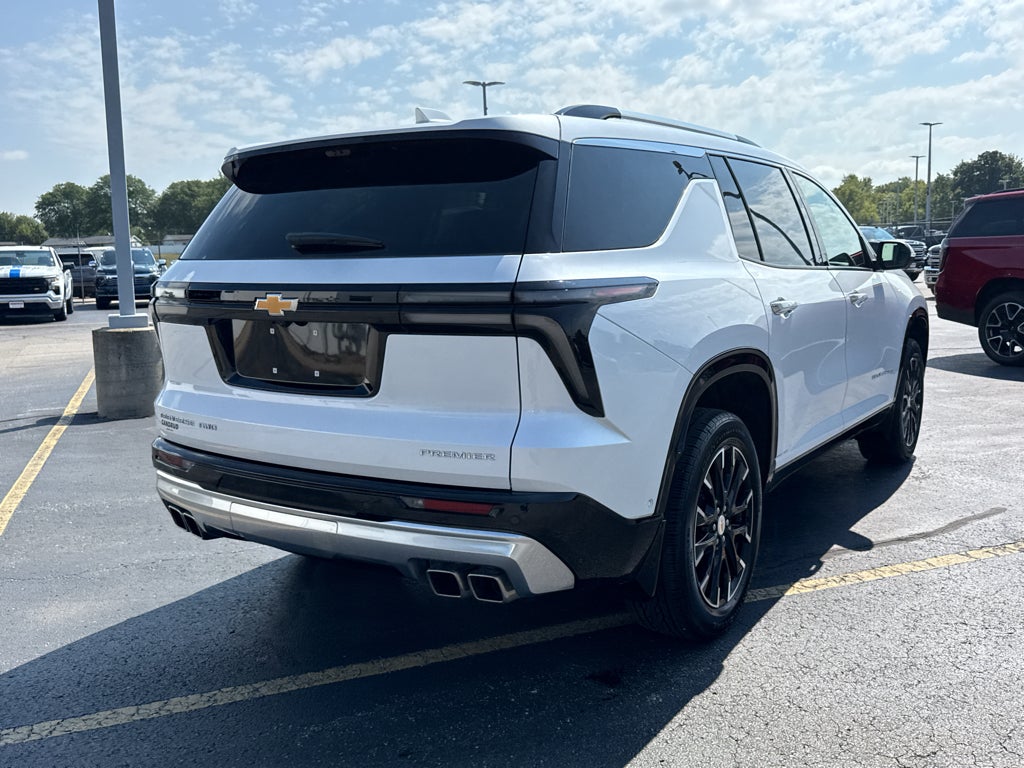 2024 Chevrolet Traverse Premier