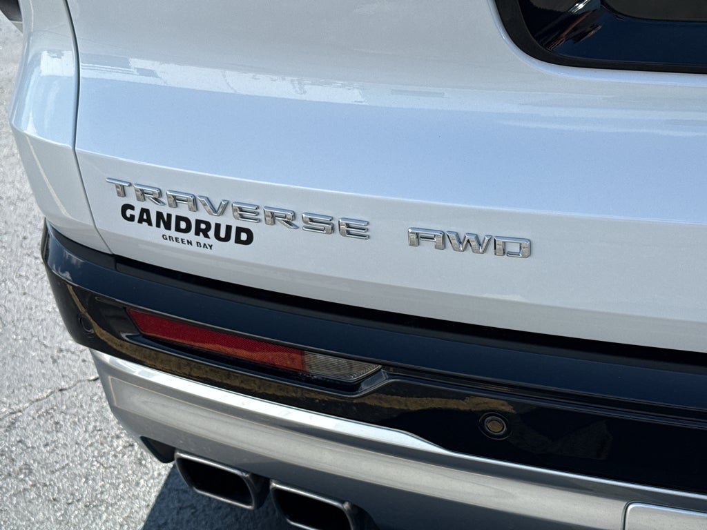 2024 Chevrolet Traverse Premier