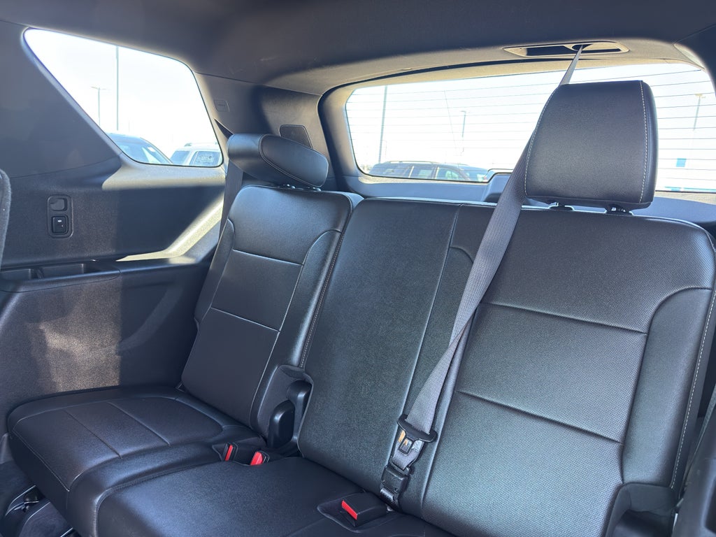 2023 Chevrolet Traverse Premier - Photo 35