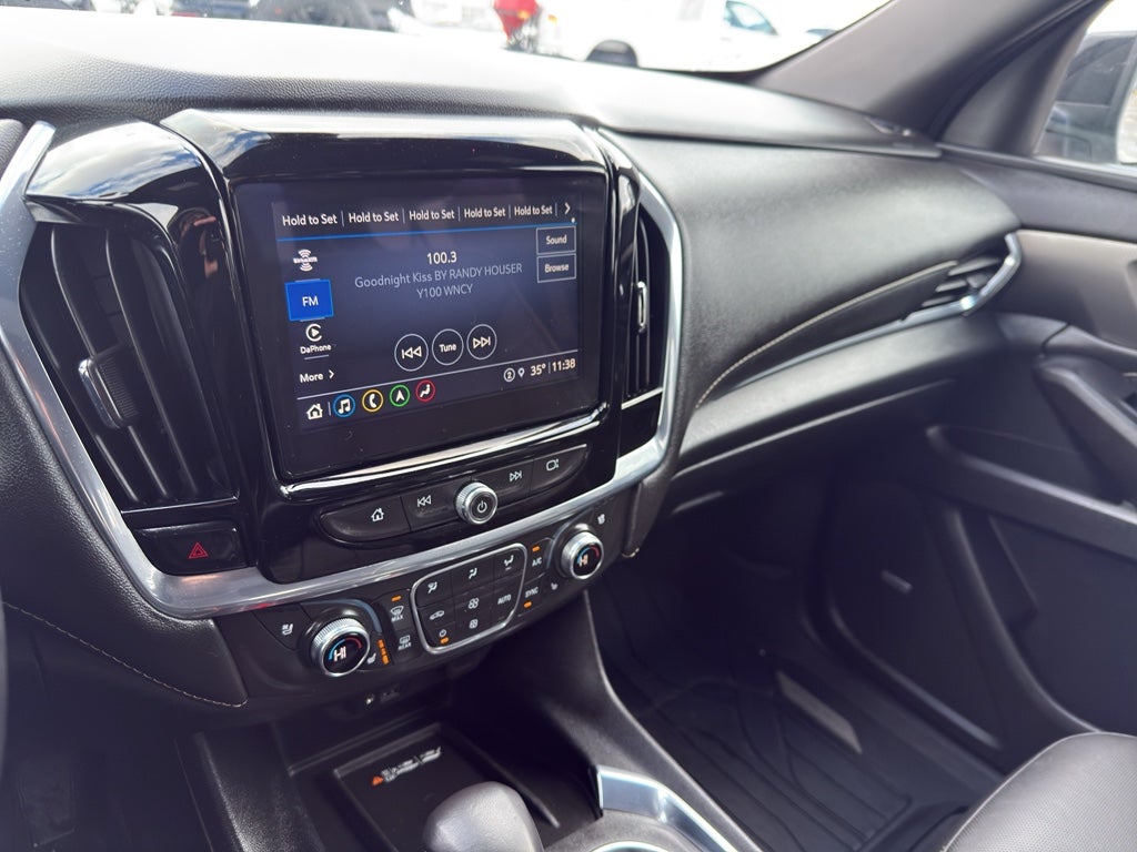 2022 Chevrolet Traverse Premier