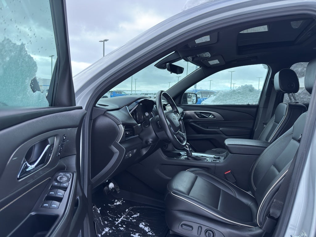 2022 Chevrolet Traverse Premier