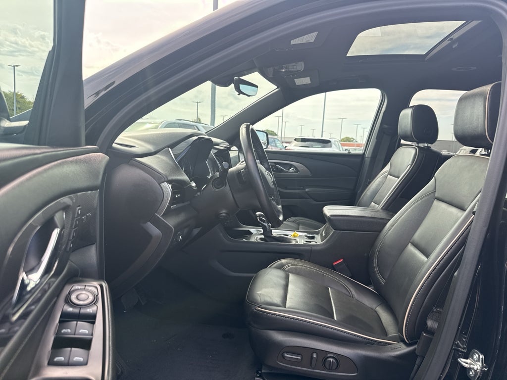 2022 Chevrolet Traverse Premier