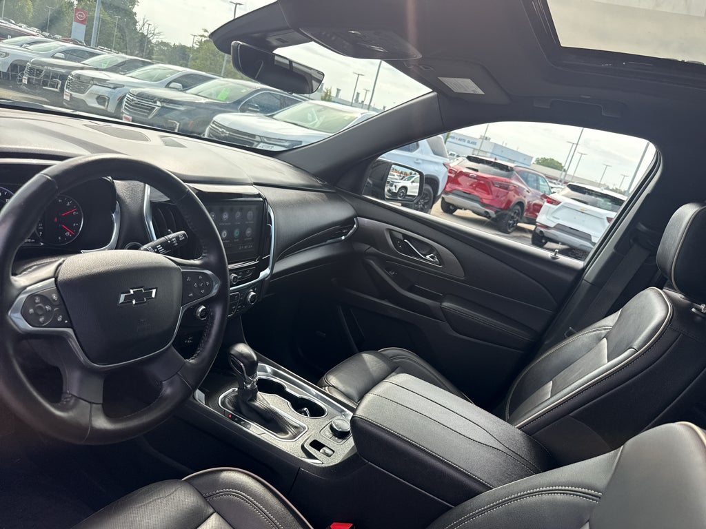 2022 Chevrolet Traverse Premier
