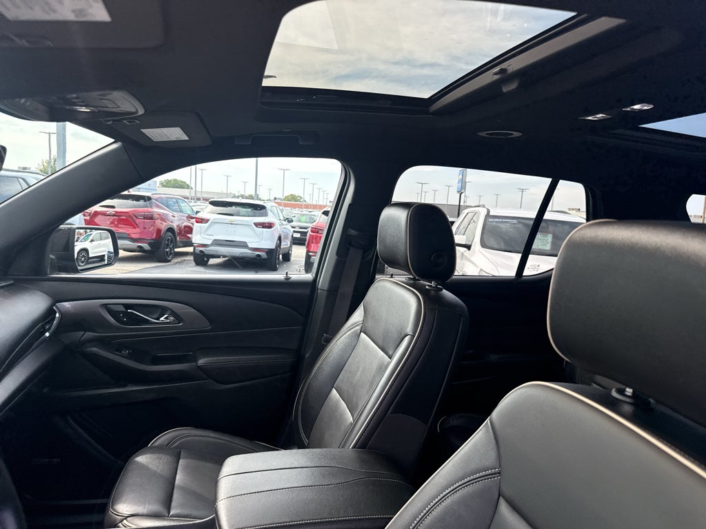 2022 Chevrolet Traverse Premier