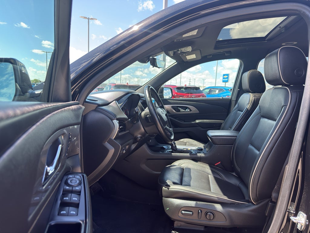 2023 Chevrolet Traverse Premier