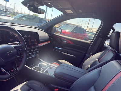 2025 Chevrolet Traverse RS
