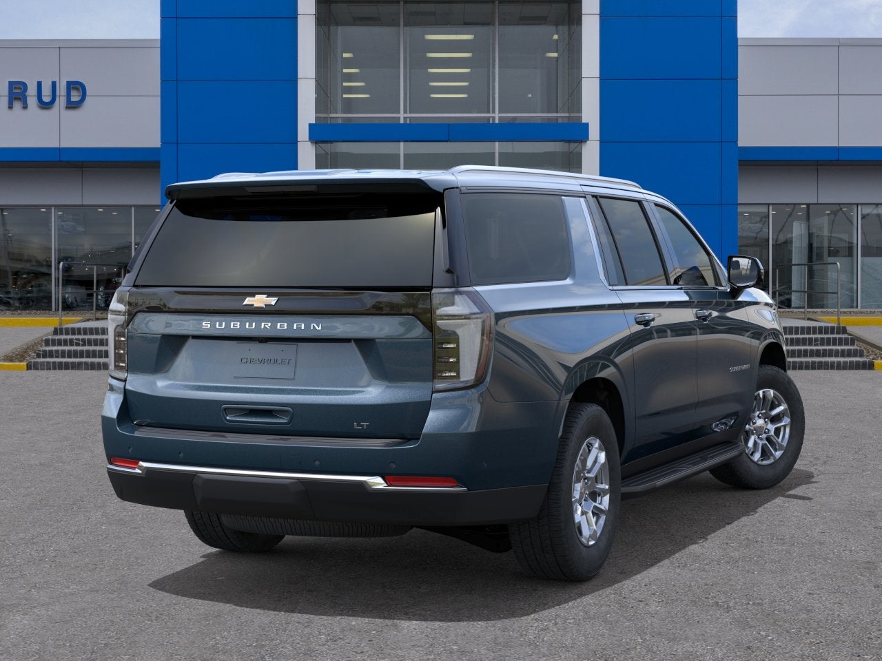 2026 Chevrolet Suburban LT