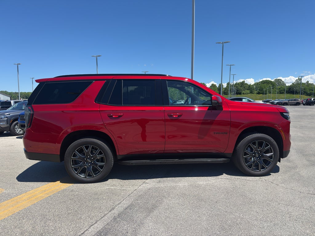 2025 Chevrolet Tahoe RST