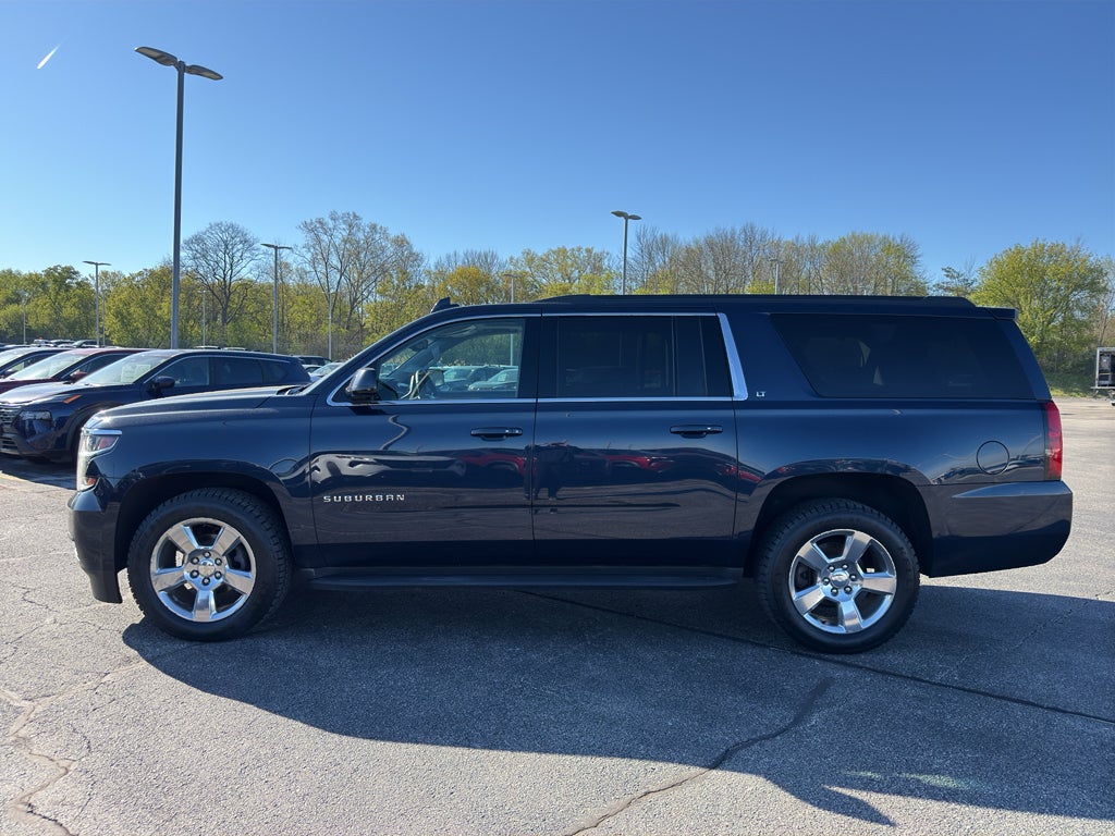 2017 Chevrolet Suburban LT