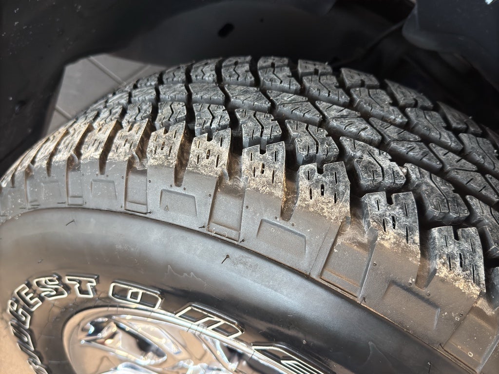 2004 GMC Sierra 1500 REG CAB 4WD 119WB