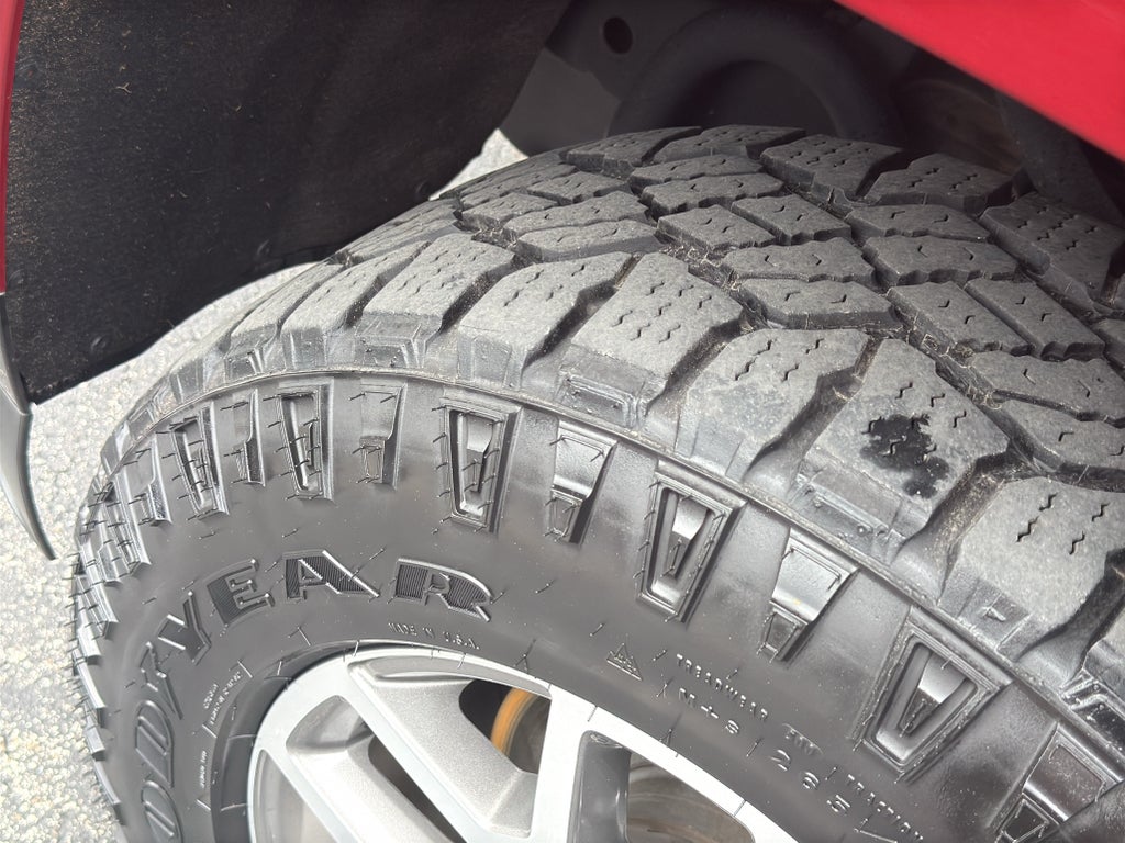 2021 GMC Canyon 4WD AT4 w/Leather
