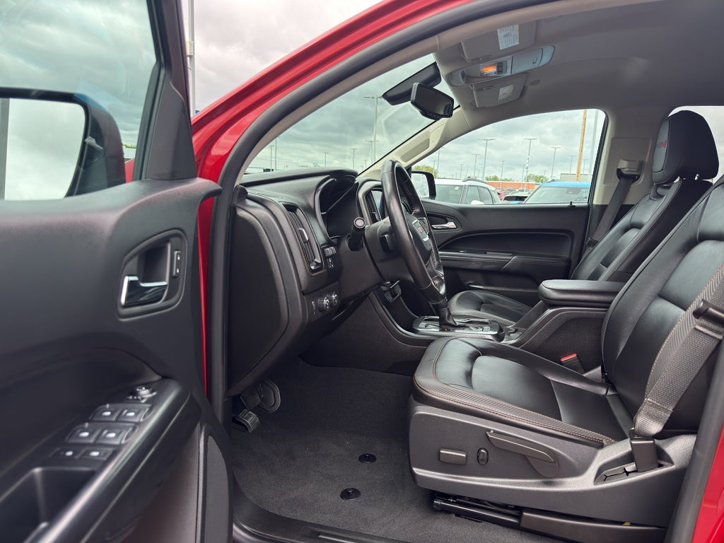 2021 GMC Canyon 4WD AT4 w/Leather