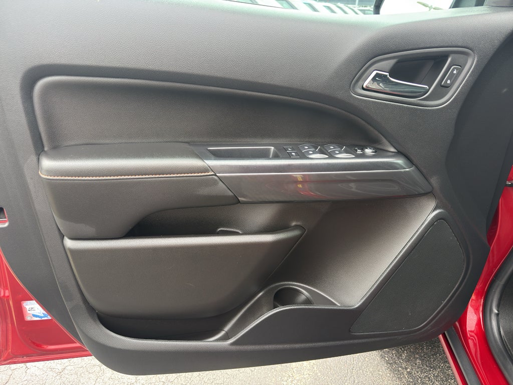 2021 GMC Canyon 4WD AT4 w/Leather