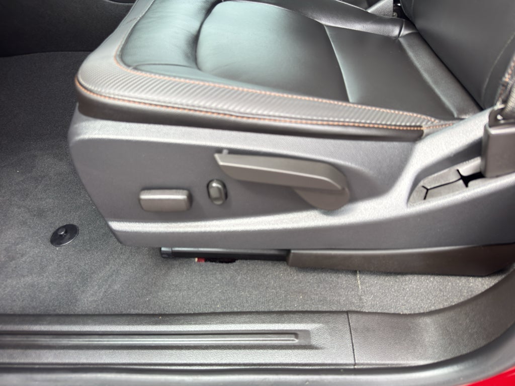2021 GMC Canyon 4WD AT4 w/Leather