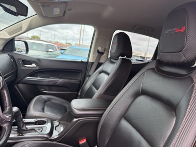 2021 GMC Canyon 4WD AT4 w/Leather