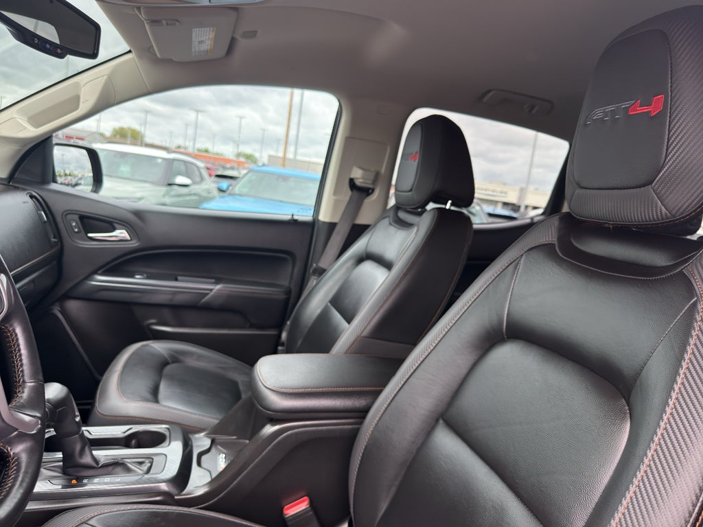 2021 GMC Canyon 4WD AT4 w/Leather