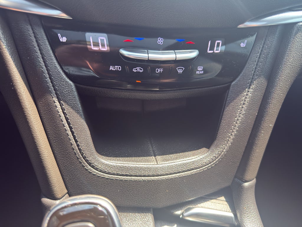 2021 Cadillac XT5 AWD Premium Luxury