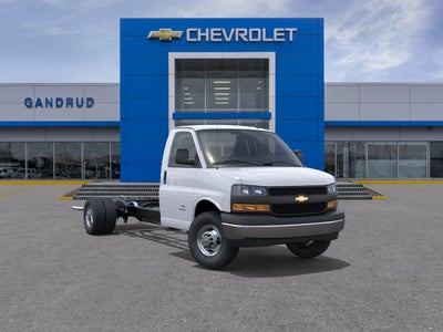2025 Chevrolet Express Cutaway 3500 1WT