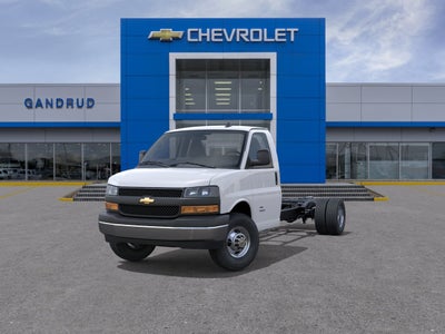 2025 Chevrolet Express Cutaway 3500 1WT