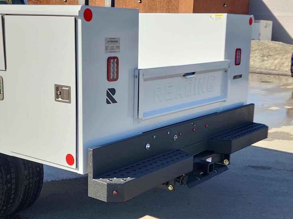 2024 Chevrolet Silverado 4500 HD LT