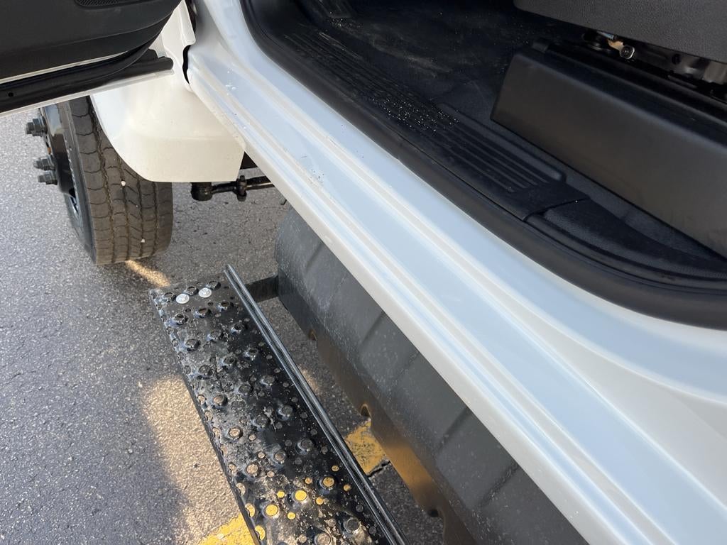 2024 Chevrolet Silverado 4500 HD LT