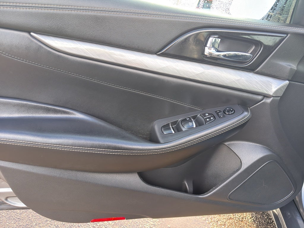 2018 Nissan Maxima SV