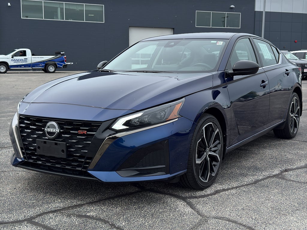 2024 Nissan Altima SR Intelligent AWD