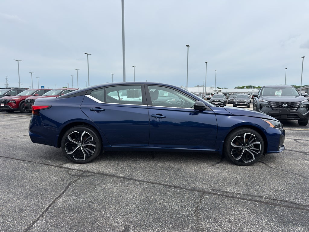 2024 Nissan Altima SR Intelligent AWD