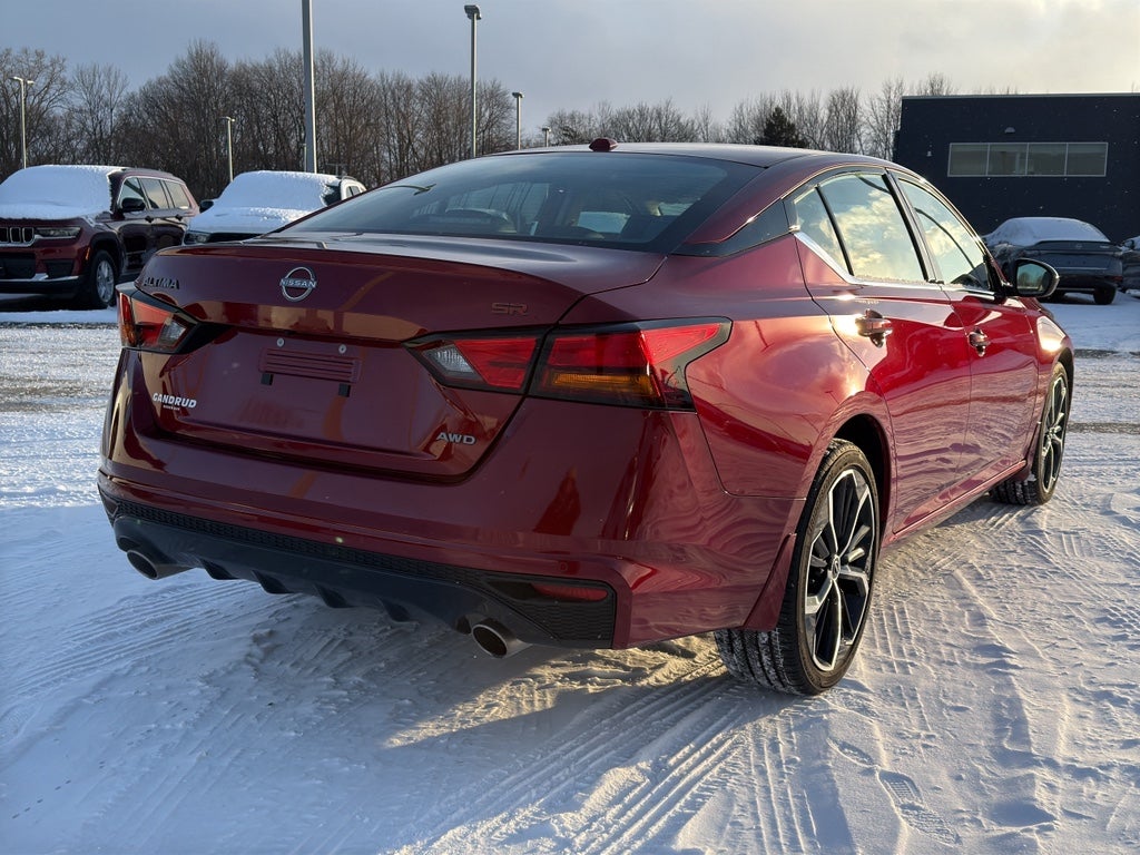 2024 Nissan Altima 2.5 SR