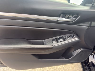 2022 Nissan Altima SV FWD