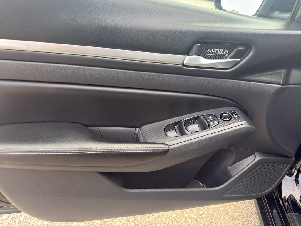 2022 Nissan Altima SV FWD