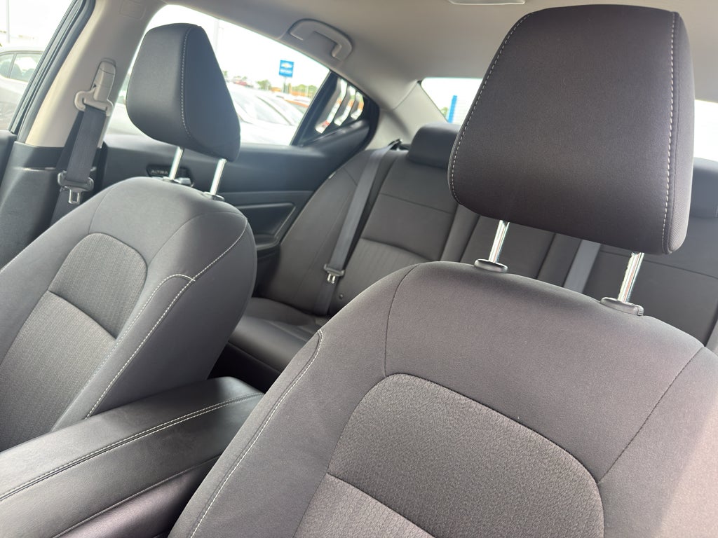 2022 Nissan Altima SV FWD