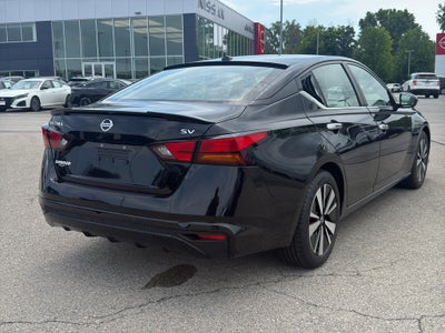 2022 Nissan Altima SV FWD