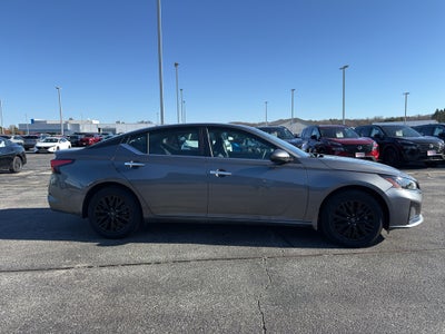 2025 Nissan Altima SV AWD