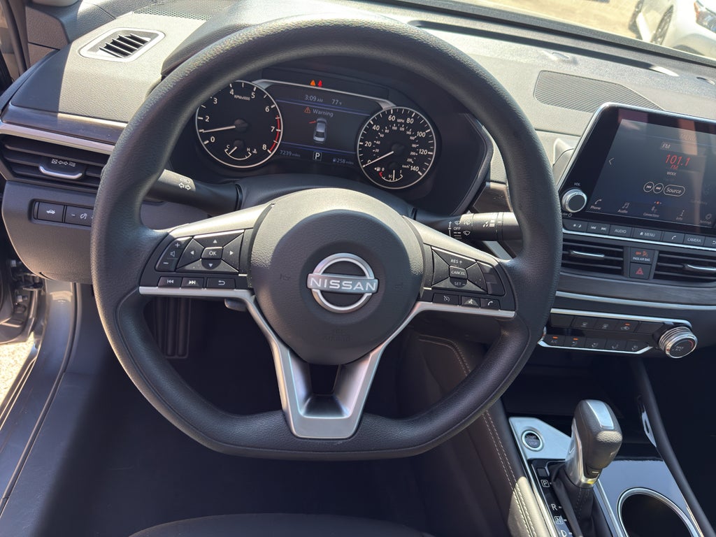 2023 Nissan Altima SV Intelligent AWD
