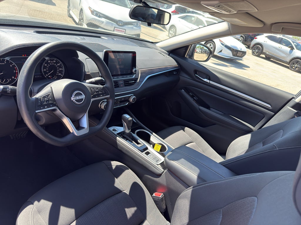 2023 Nissan Altima SV Intelligent AWD