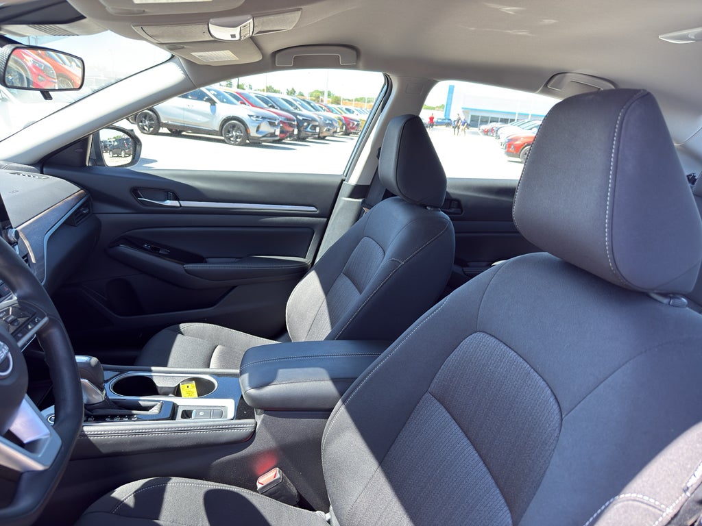 2023 Nissan Altima SV Intelligent AWD