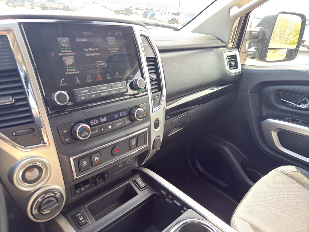 2020 Nissan TITAN Crew Cab SV 4x4