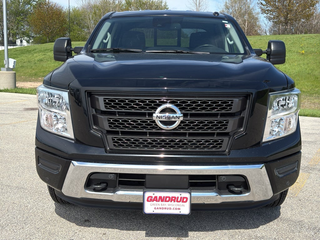2020 Nissan TITAN Crew Cab SV 4x4
