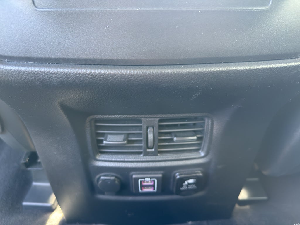 2020 Nissan TITAN Crew Cab SV 4x4