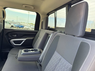 2020 Nissan TITAN Crew Cab SV 4x4