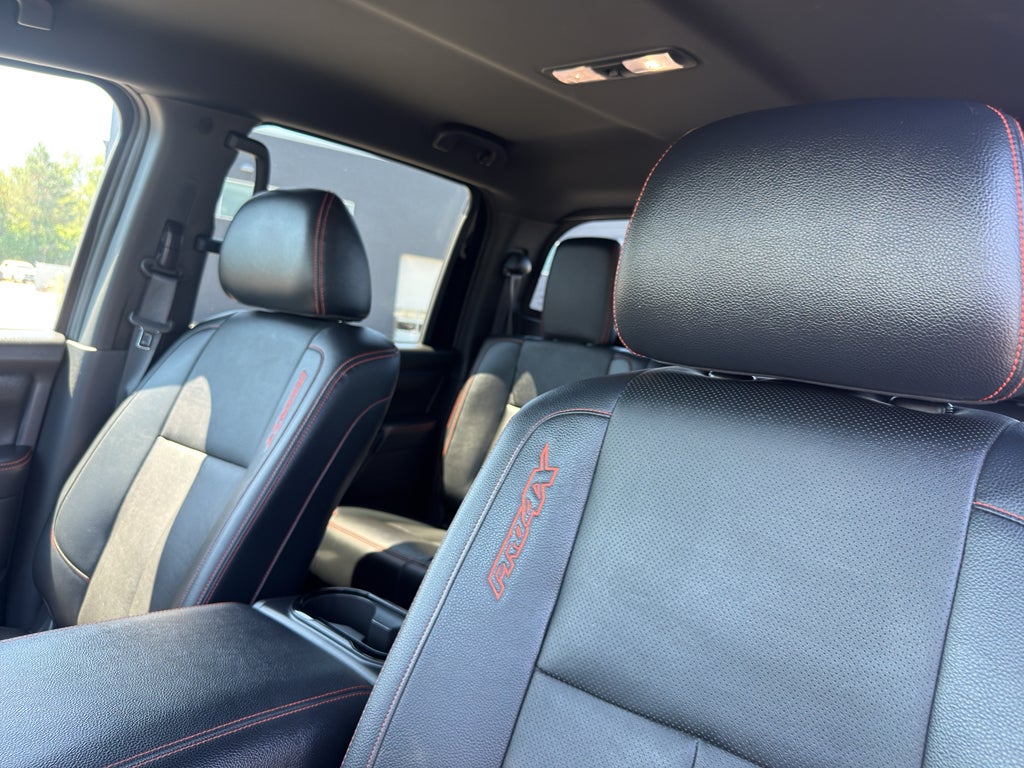 2023 Nissan TITAN Crew Cab PRO-4X 4x4