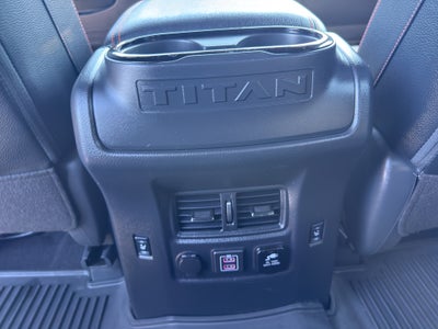 2023 Nissan TITAN Crew Cab PRO-4X 4x4