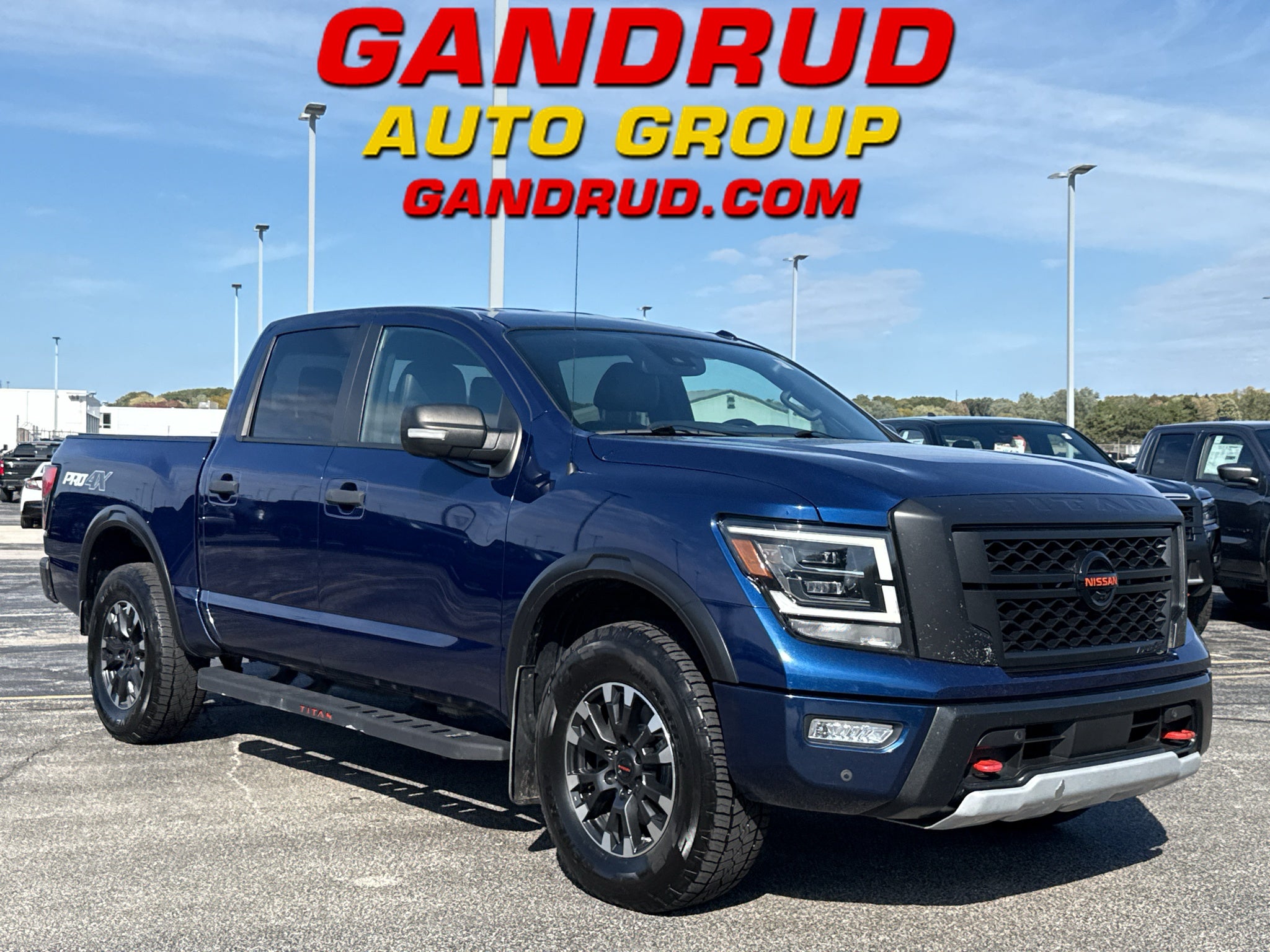 2021 Nissan TITAN Crew Cab PRO-4X 4x4