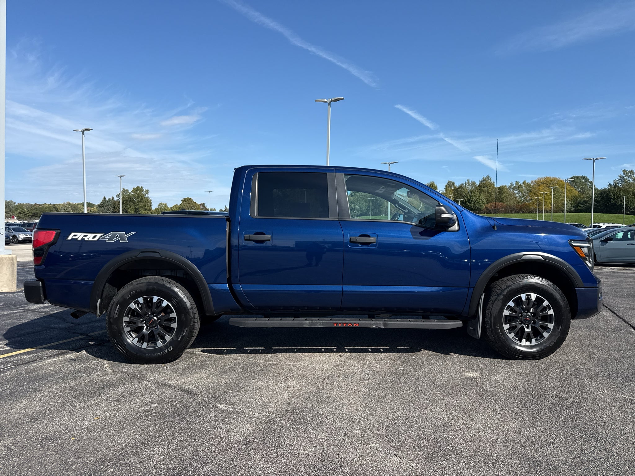 2021 Nissan TITAN Crew Cab PRO-4X 4x4