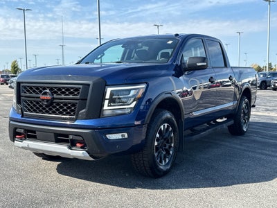 2021 Nissan TITAN Crew Cab PRO-4X 4x4
