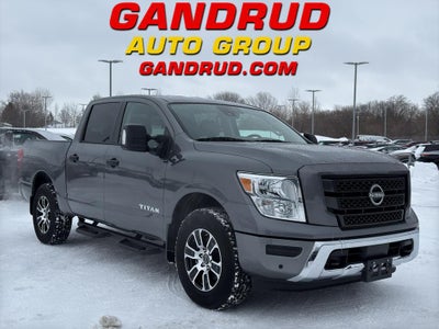 2024 Nissan Titan SV