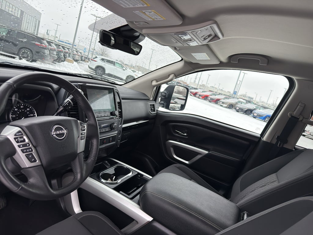 2024 Nissan Titan SV