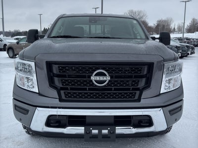 2024 Nissan Titan SV